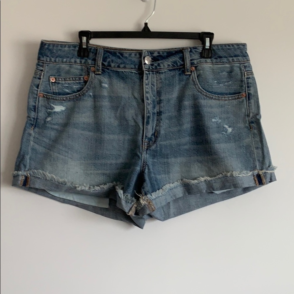 American Eagle Outfiters, Women’s Size 18 . NWT!